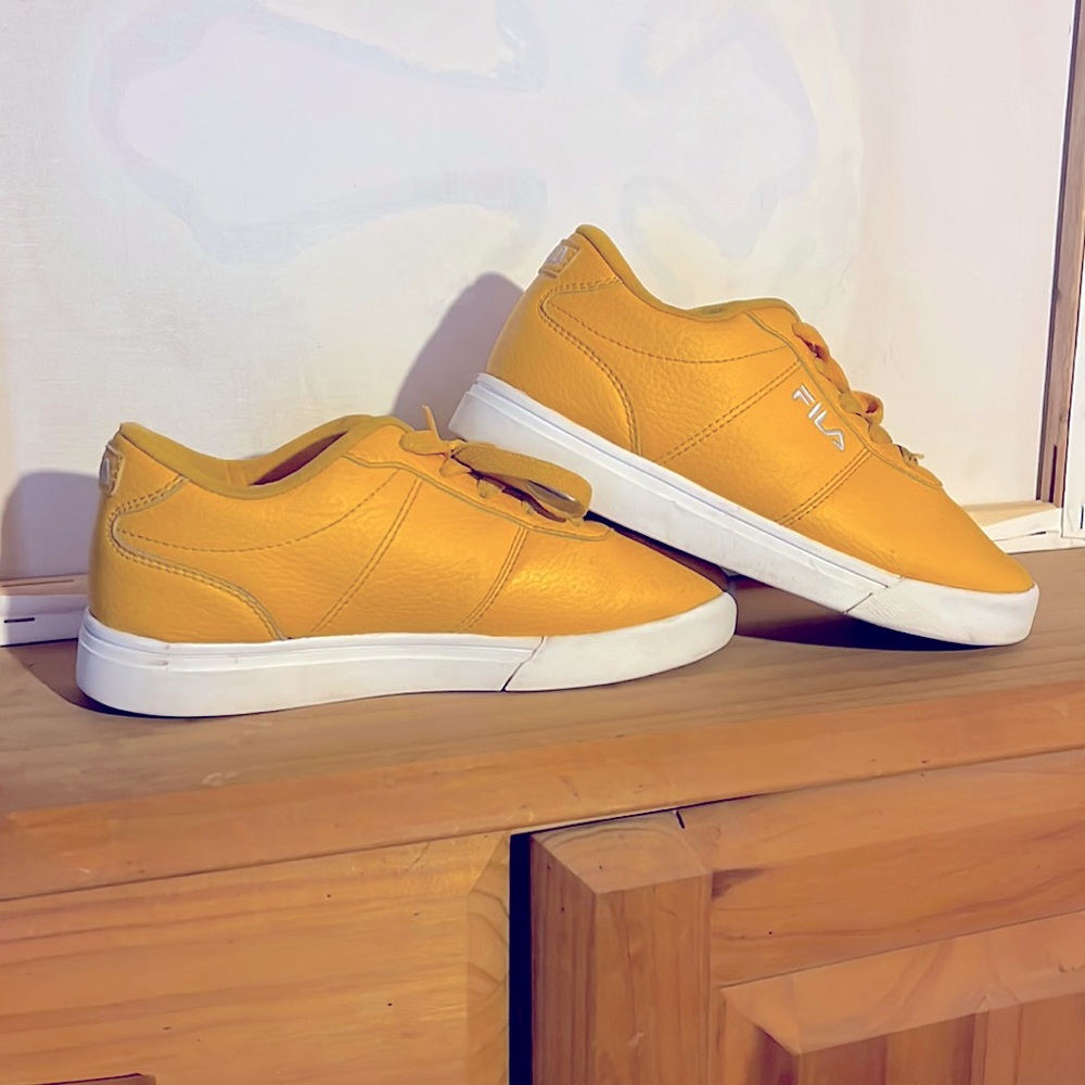 Kids fila shoes